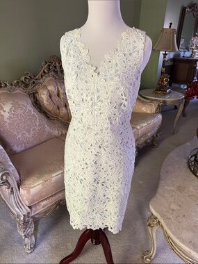 Floral Lace V-Neck Dress in White